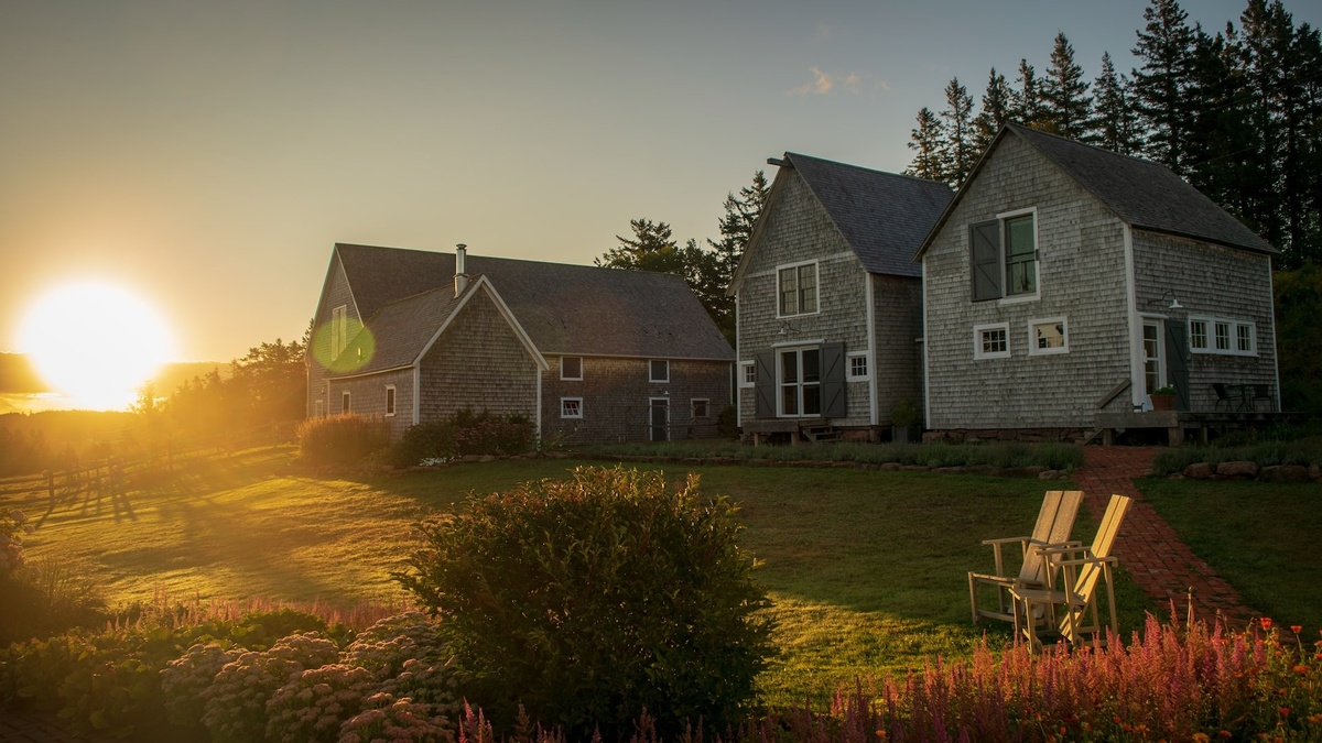 Should I Negotiate My Homeowners Insurance Rates in Georgia?