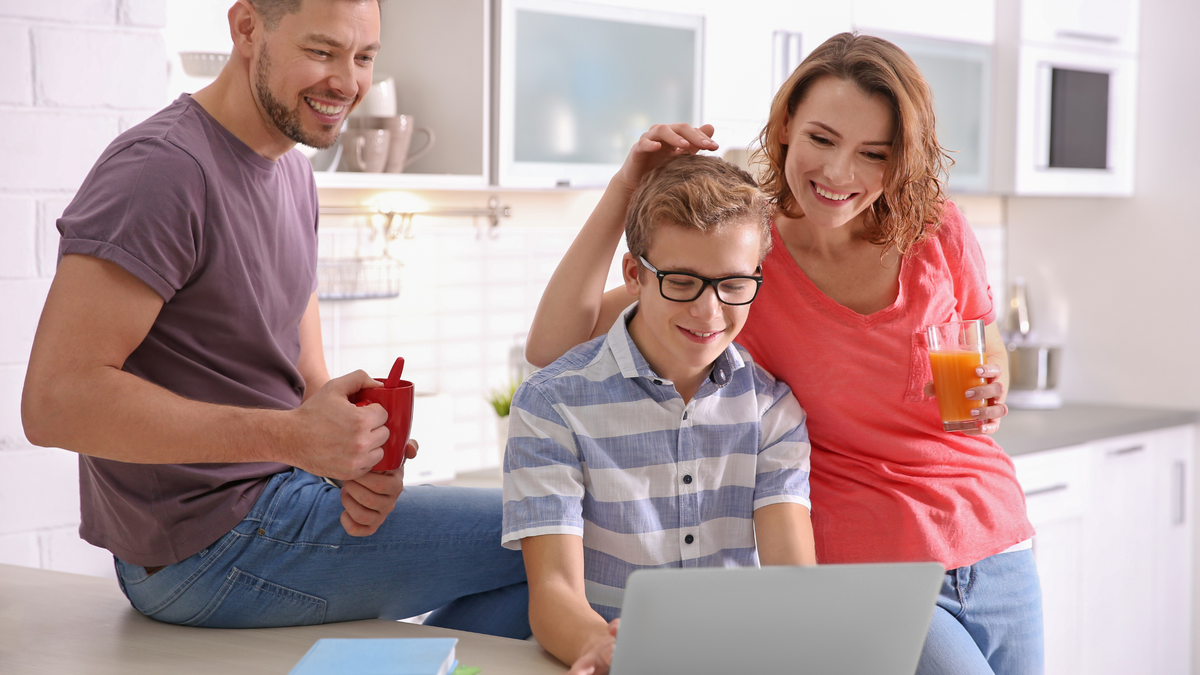 Raising Savers: Teaching Your Kids How to Avoid Learning Financial Responsibility the Hard Way