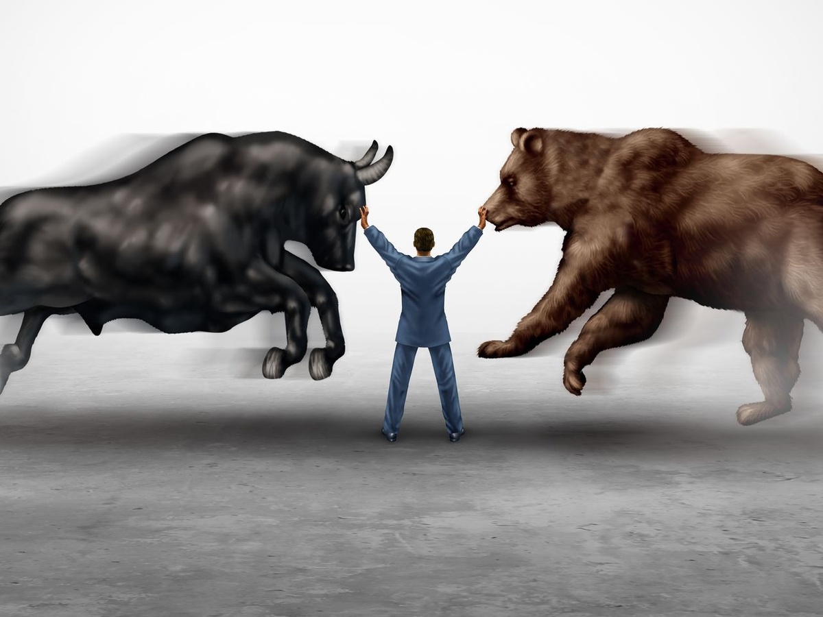10 Basic Investing Principles - Principal 8 - Active vs Passive