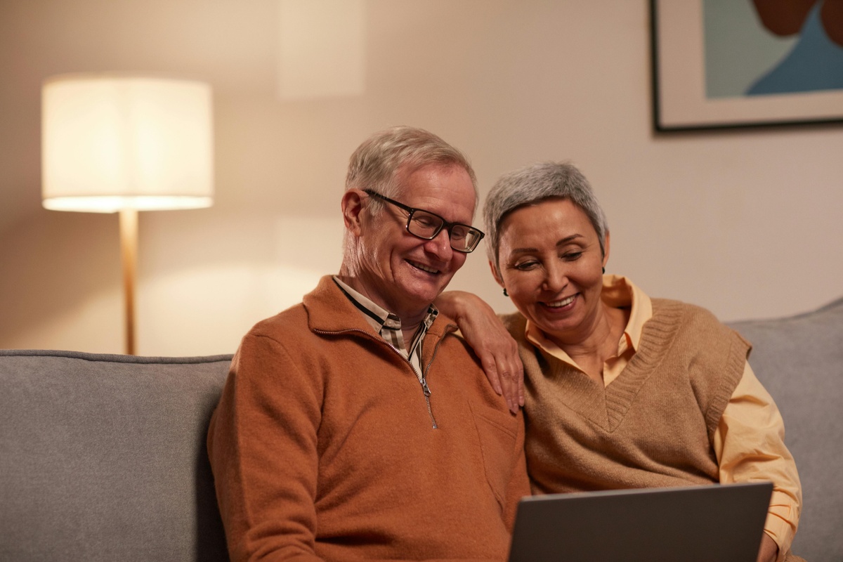 Money Matters: Navigating Financial Compatibility in Marriage