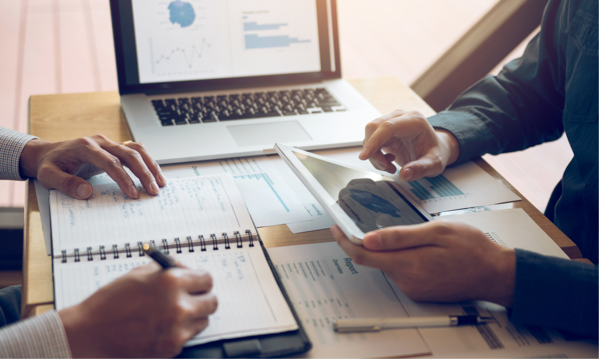 Understanding Different Types of Financial Professionals