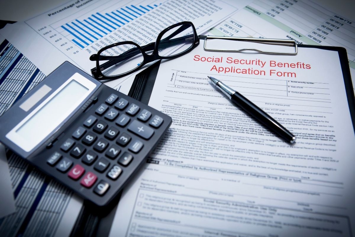 Three Key Questions to Answer Before Taking Social Security