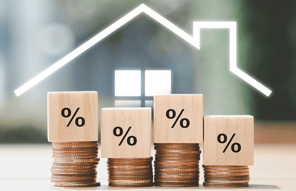 Mortgage Rates Are Moving - Are Homeowners Moving Too?