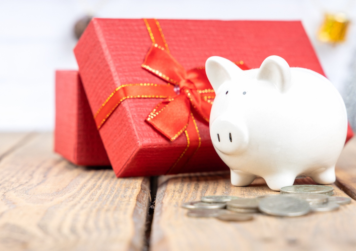 2023 HOLIDAY SPENDING GUIDE