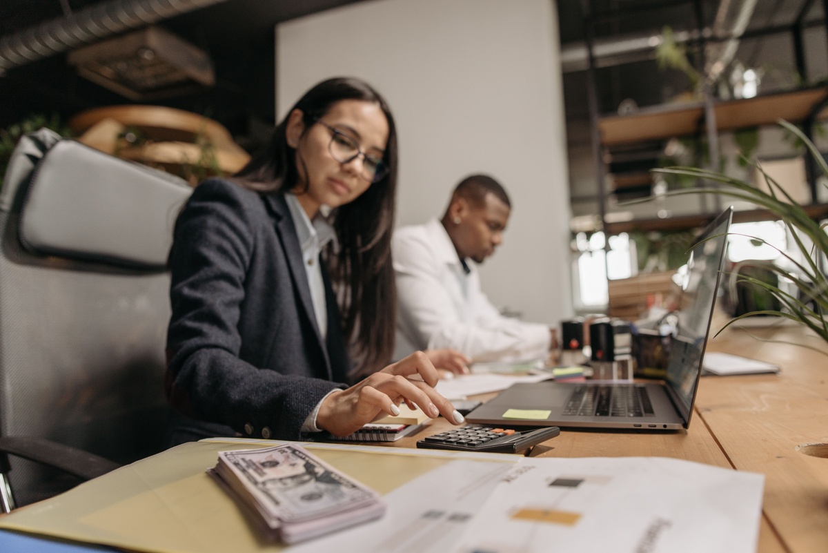 Small Business Accounting Mistakes? Call In a CPA