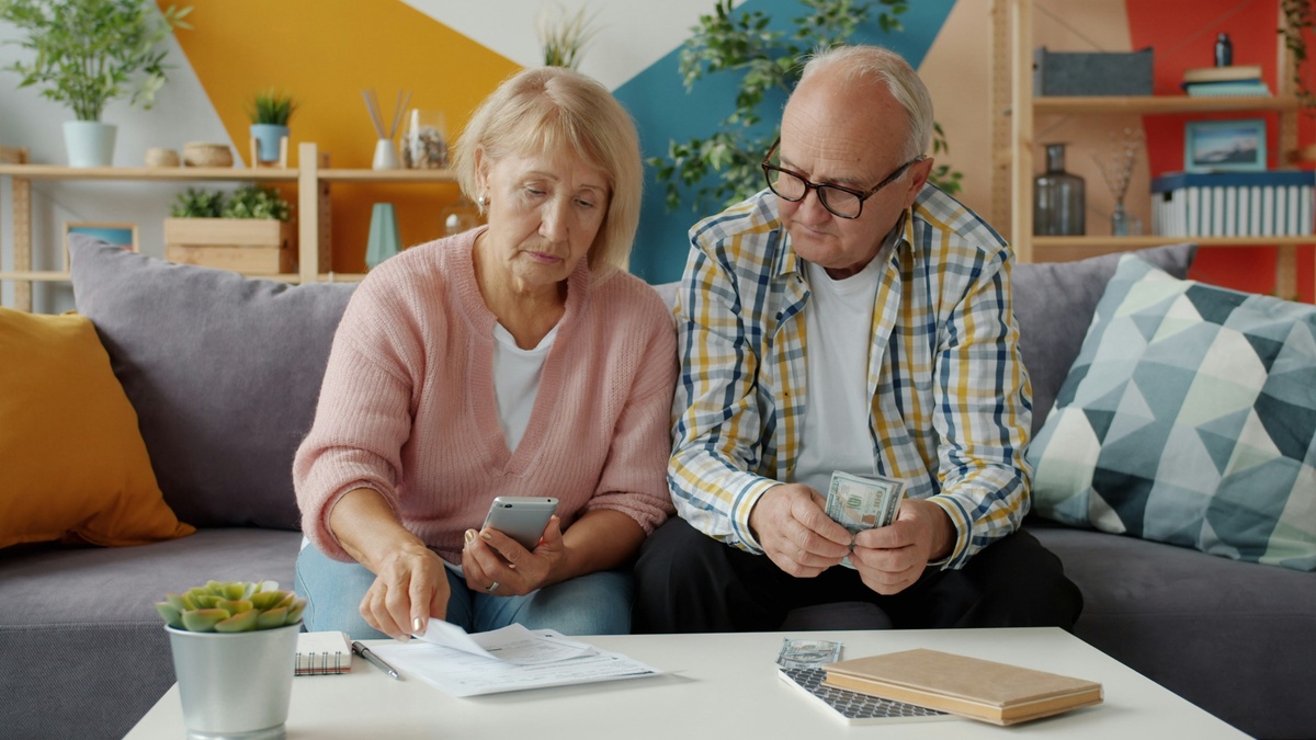 Retirement Income Planning in Dallas: How to Turn Your Savings Into a Paycheck