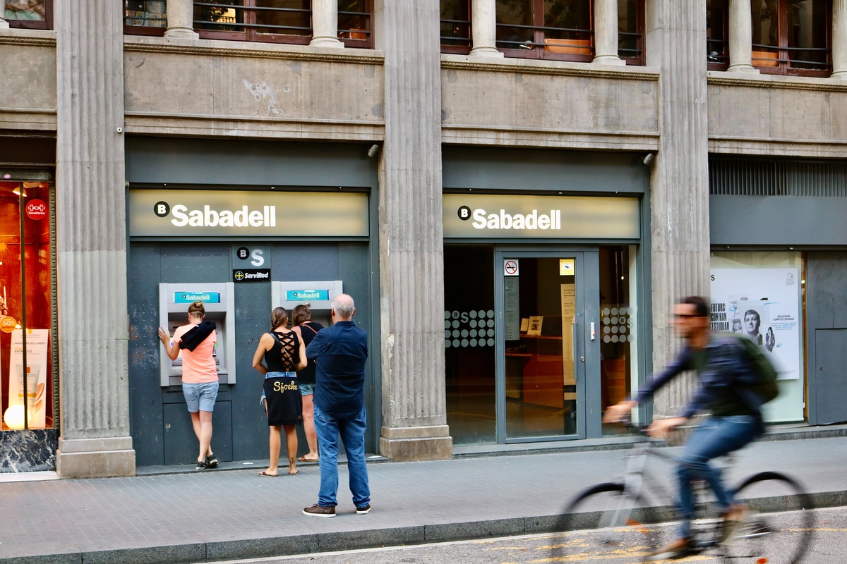 What's Going On with the Banks?!