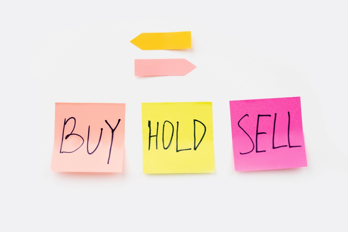 Employee Stock Purchase Plan: How It Works and What It Is