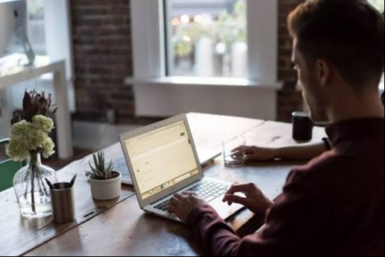 I Plan to Exercise Options of a Stock That Pays a Dividend. What Mistakes Should I Avoid?
