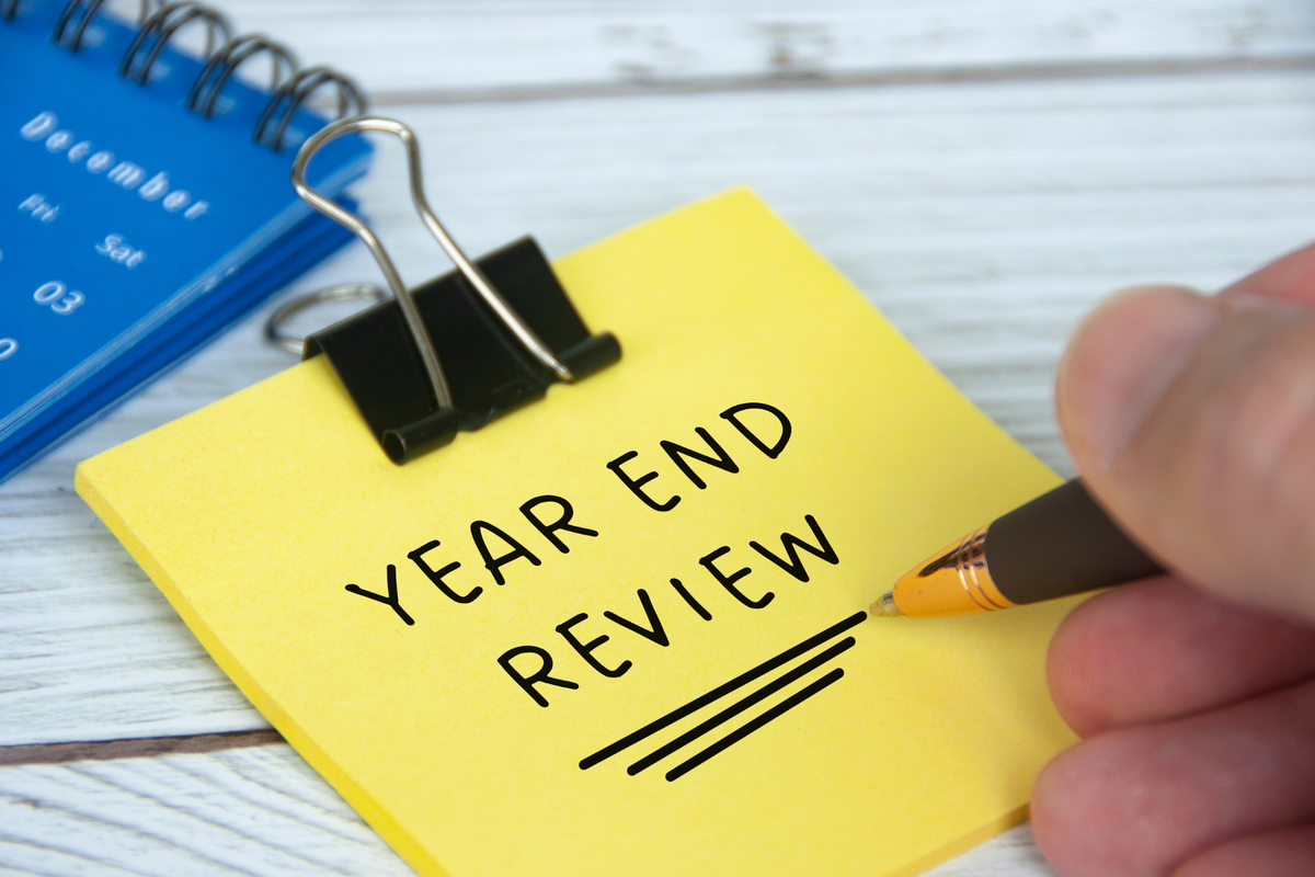 Finish 2024 Strong: A Financial Checklist for Year-End