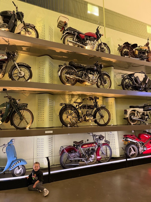 f72f0c23-b609-4fc5-b6bc-08b9550ca6c8