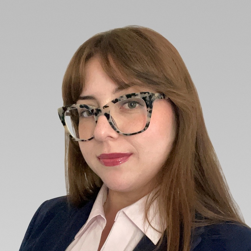 Larisa  Hernandez