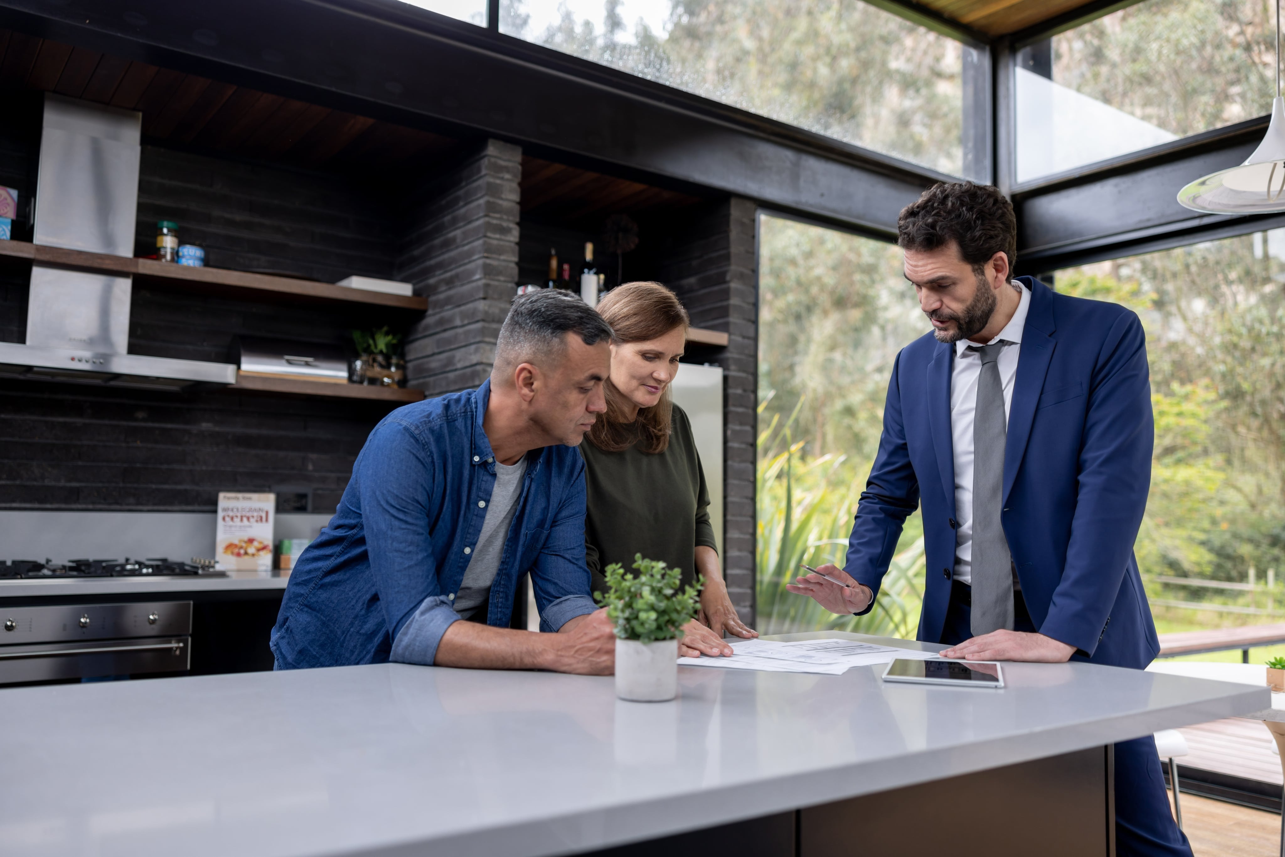 Alternative Investment & Structured Solutions