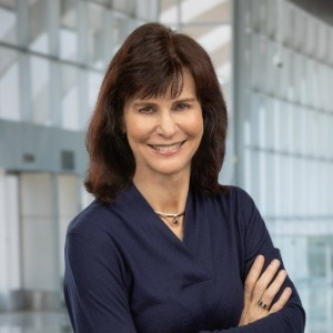 REBECCA KENNELL<br/><sup>Owner | Financial Advisor</sup>