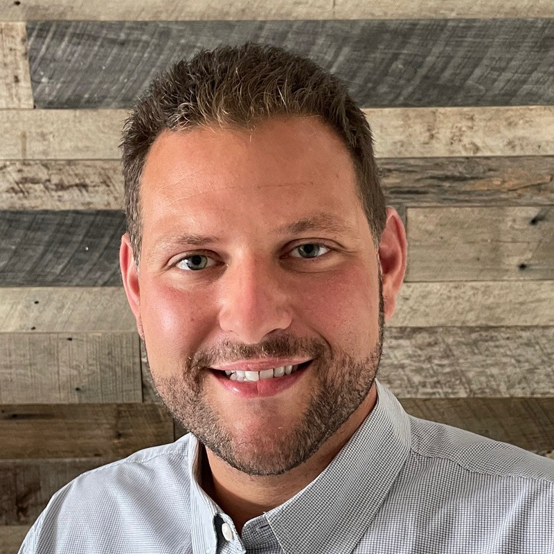 Chris Mickey, Financial Advisor