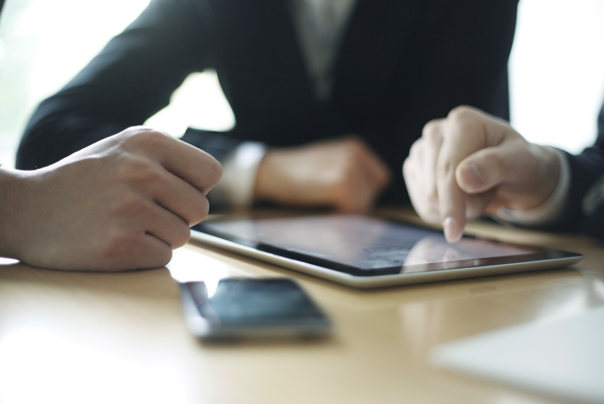 When Should I Start Taking Social Security: 5 Factors to Consider