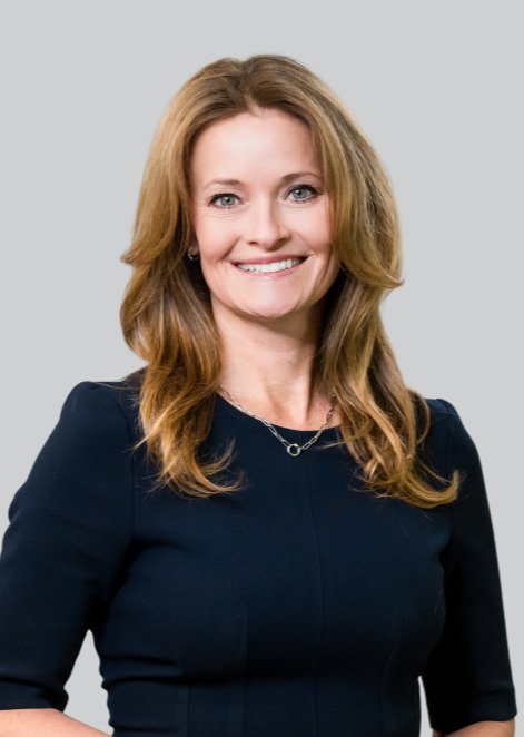 Julia Stelloh MBA, CPA/PFS, CPWA®<br/>