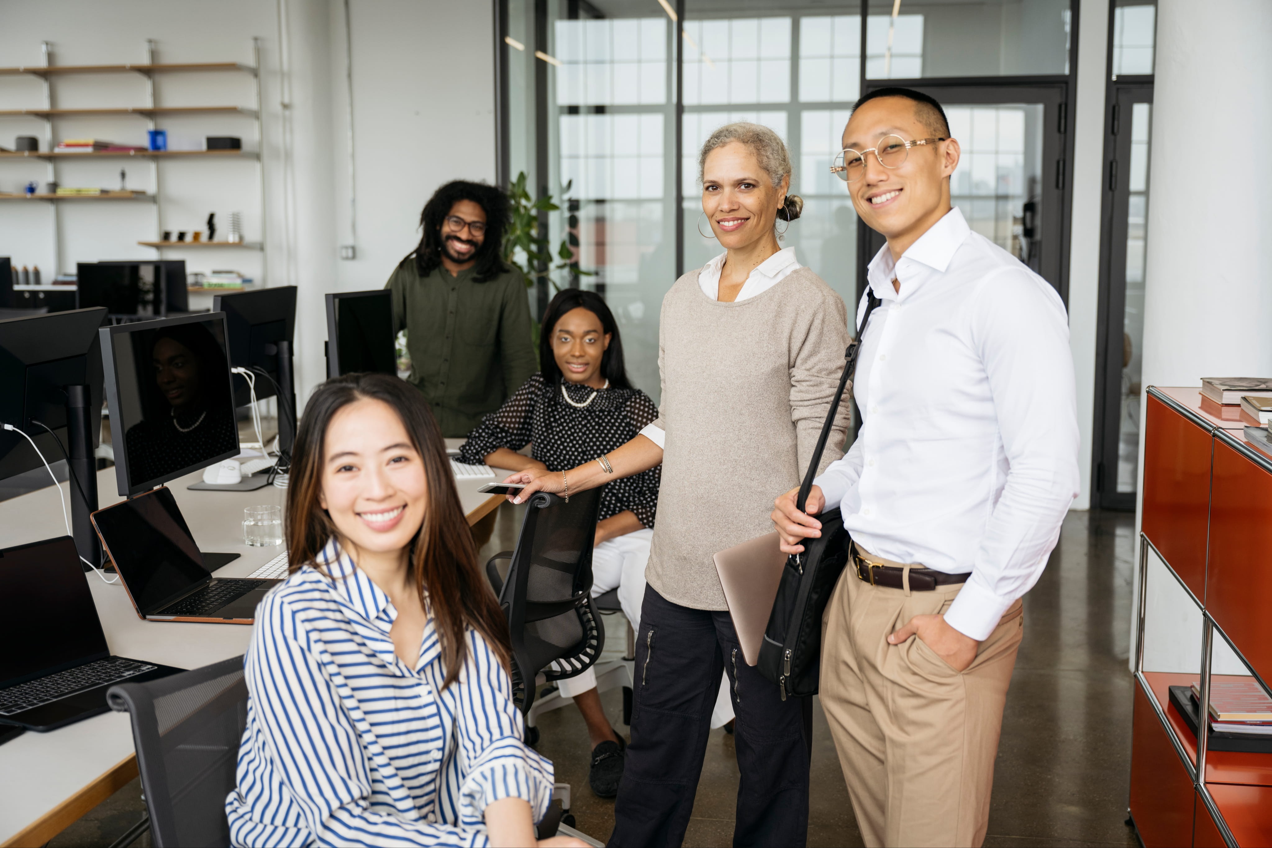 Meet The Team EXPERIENCED ADVISORS DEDICATED TO YOUR FINANCIAL CLARITY