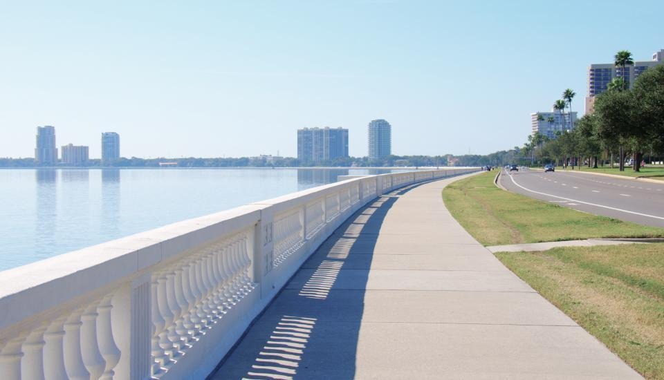 view-of-tampa-bay-from-roadside-sidewalk