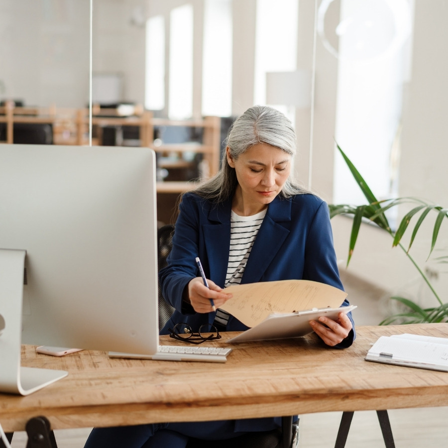 Late-Career ProfessionalsPlan Your Next Chapter With Confidence