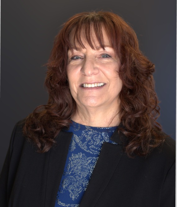 Jill Harris Headshot