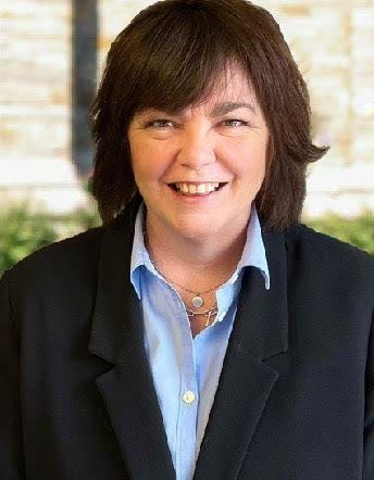 Liz-Lorenzen-Headshot