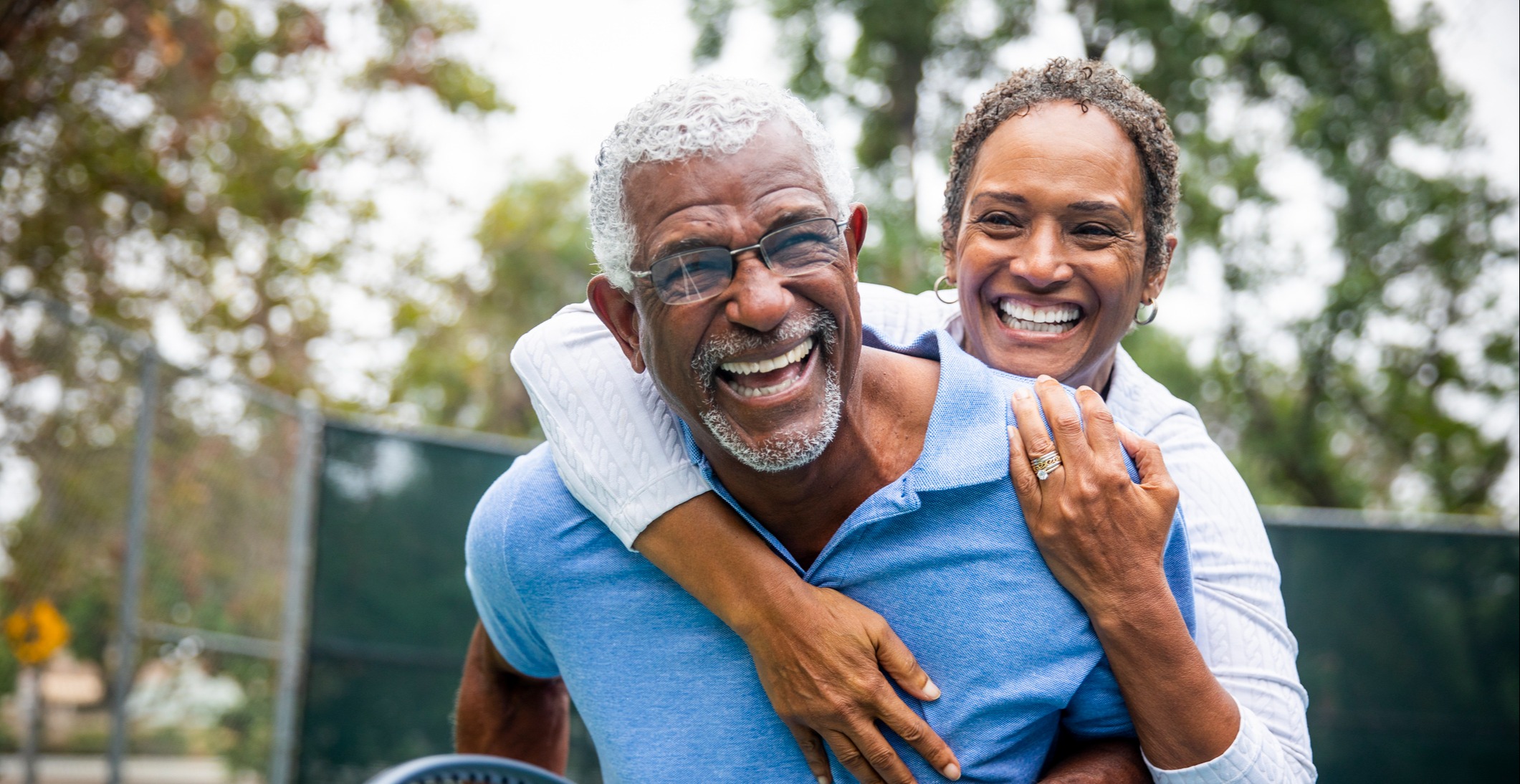 Speak with a neighborhood advisor to learn how<strong> we help you reach your goal.</strong>