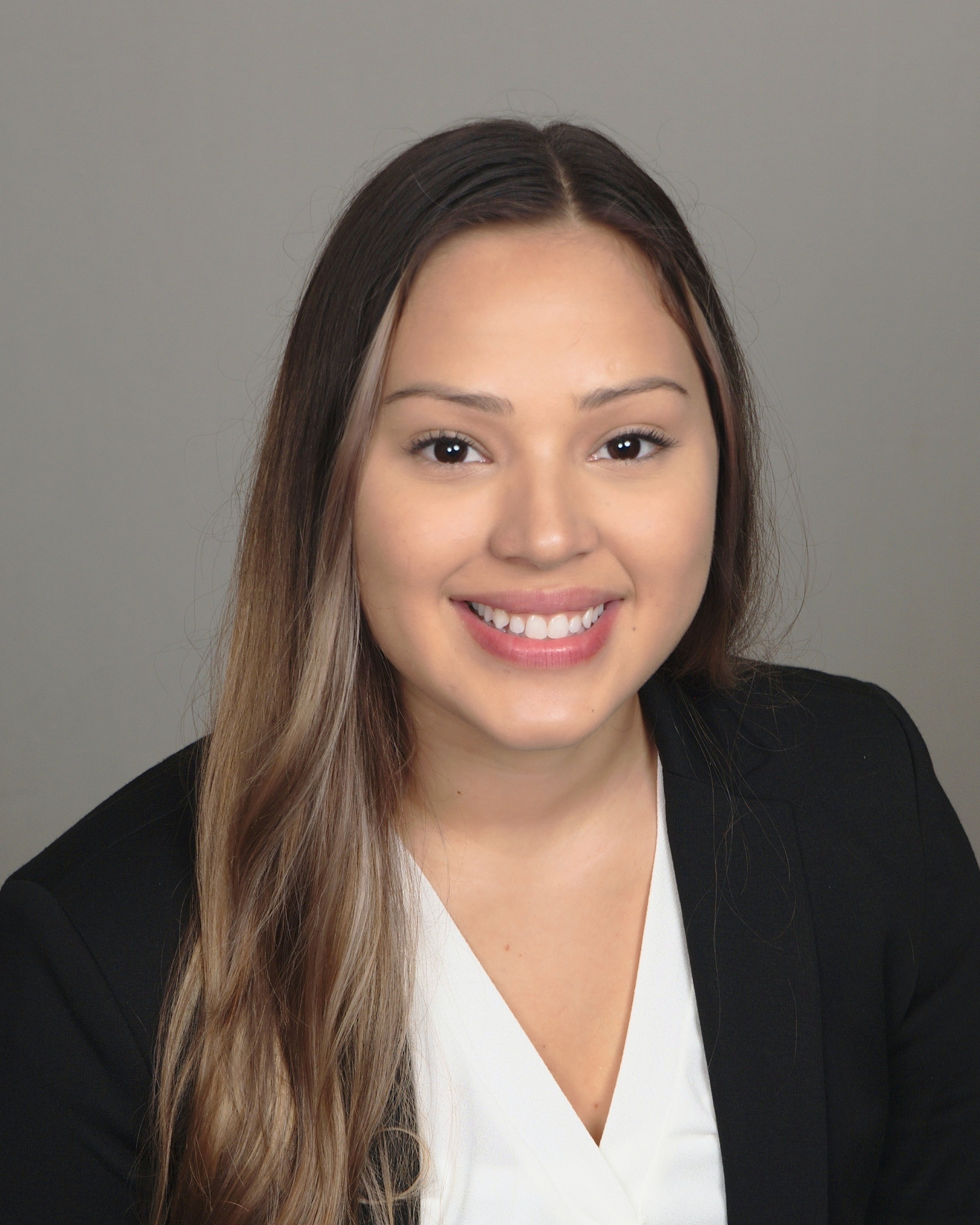 Isabel Ortiz, CFP®, CES™