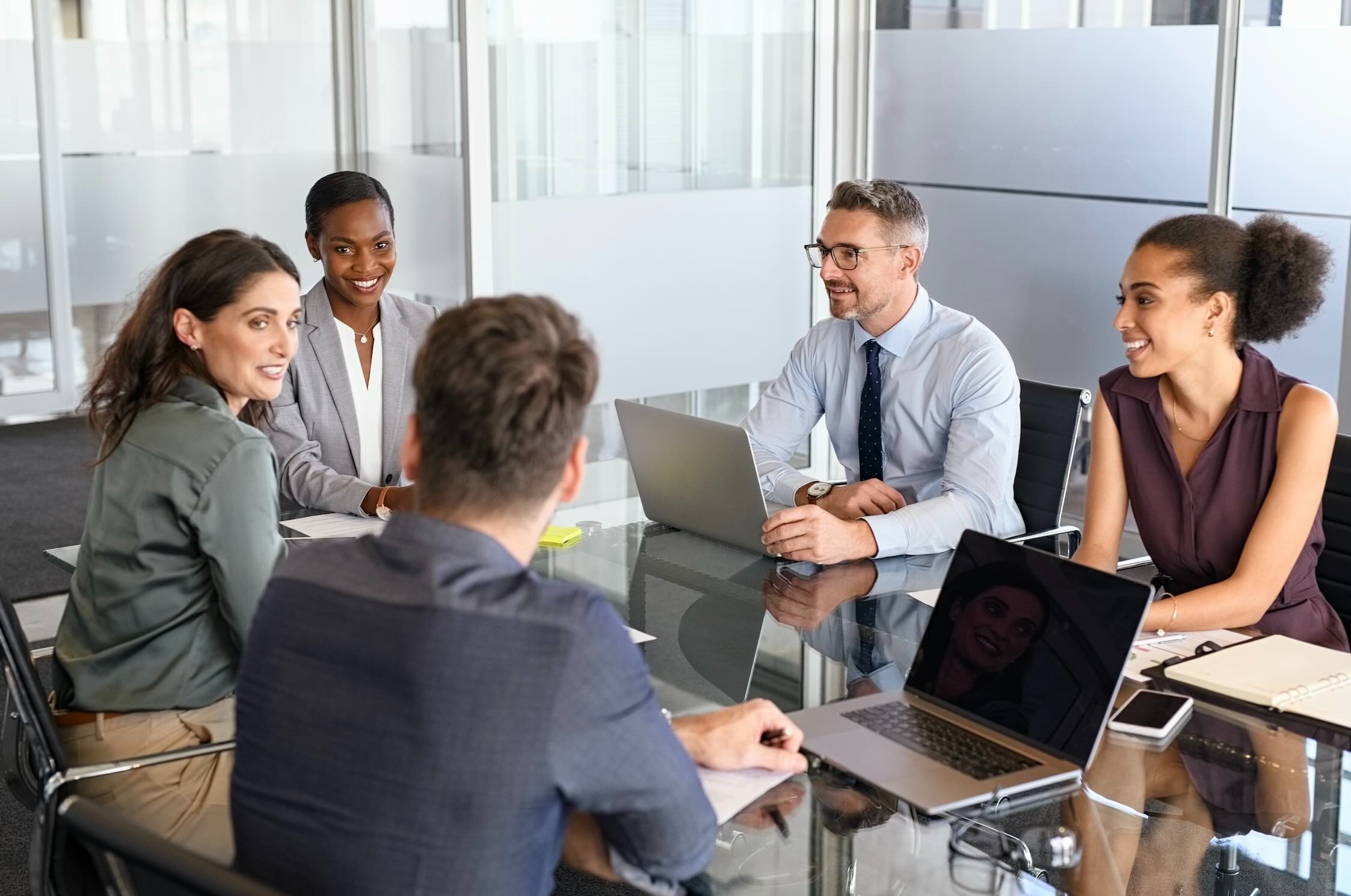 What Does A Financial Advisor Do?