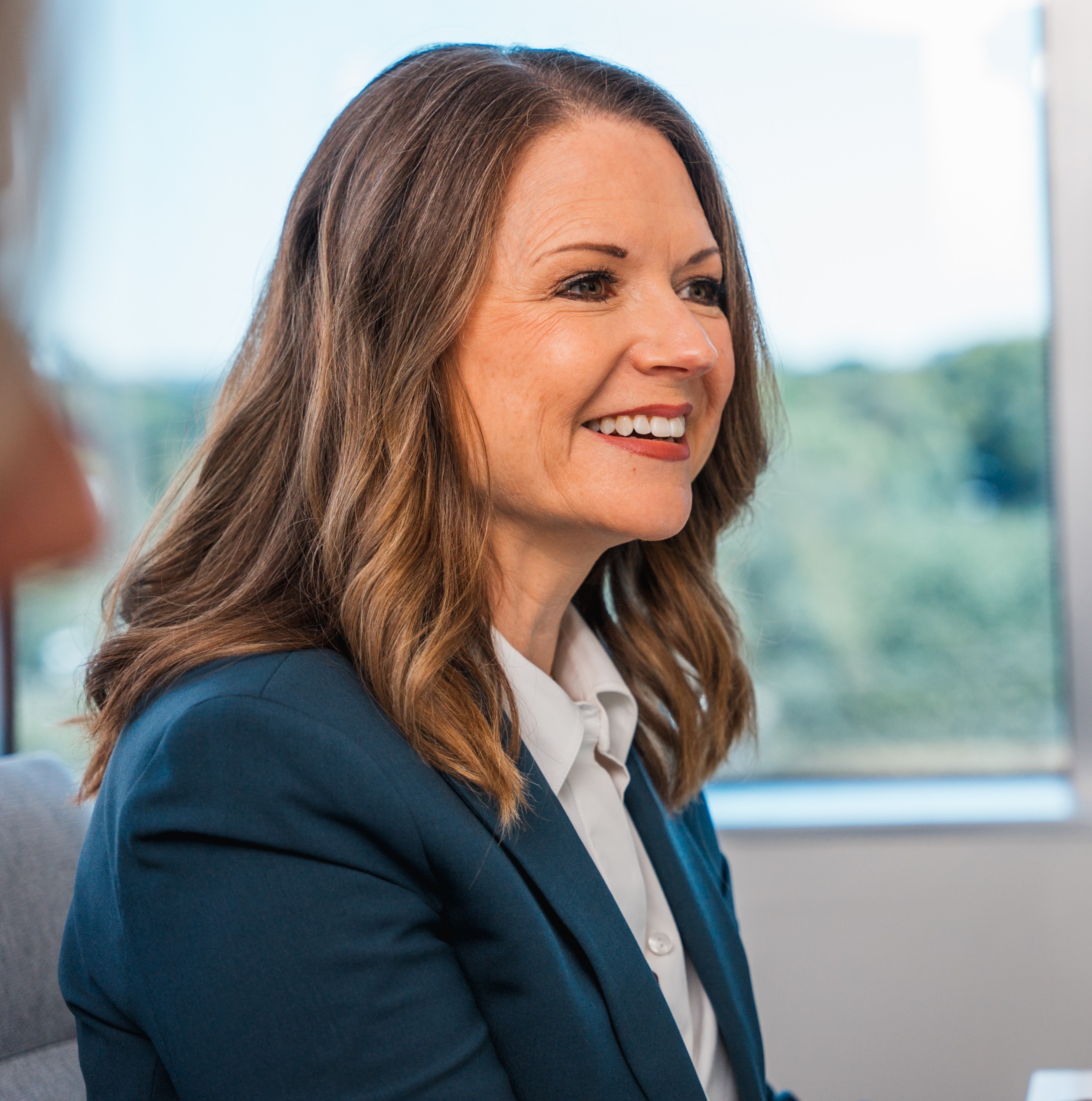 Real People.<br/><strong>Backed By Experience.<br/><sup>Independent & Objective Advice built by Industry Insiders</sup><br/></strong>