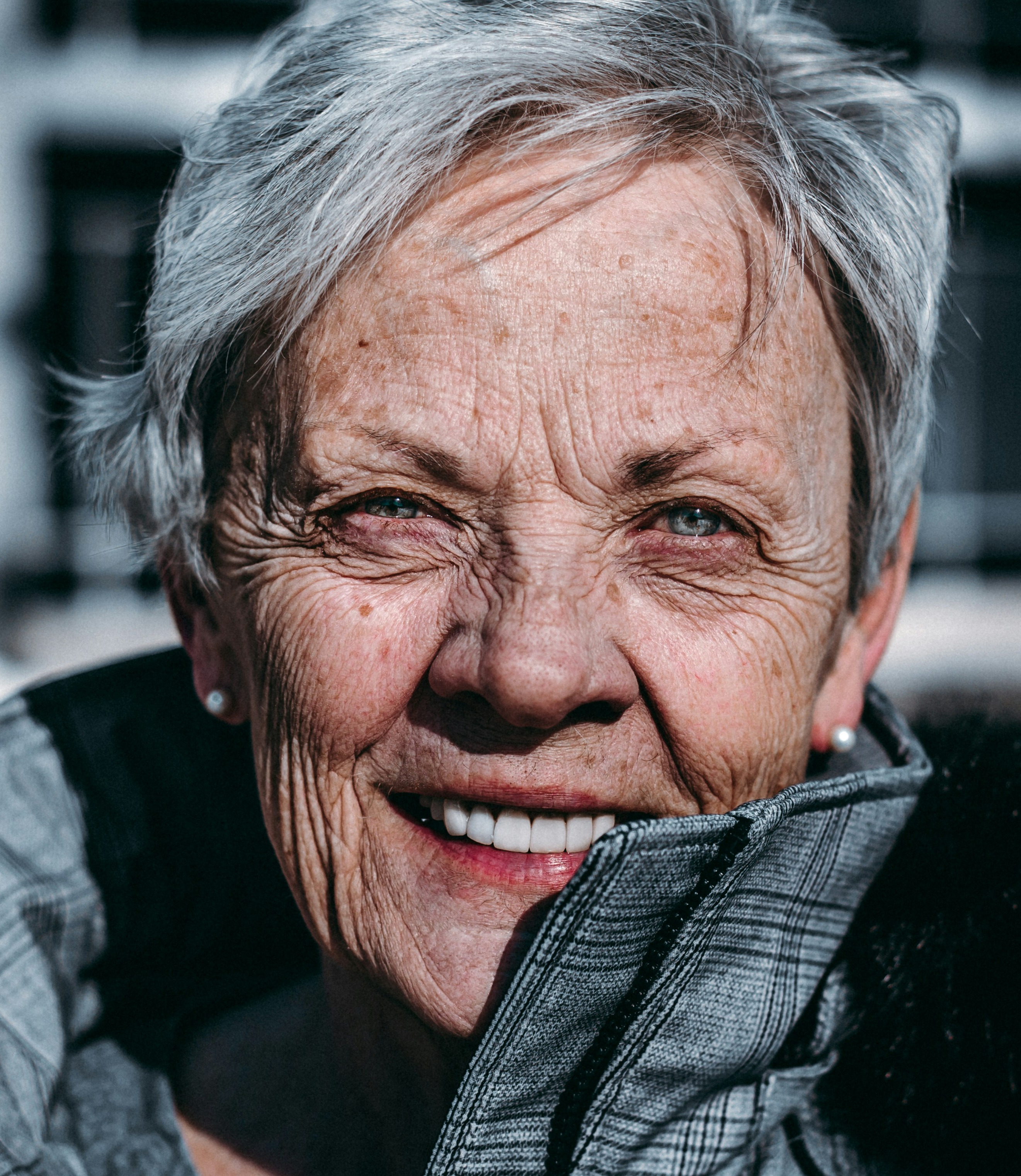 ... no copy here ...