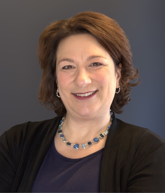 Amanda LaFlamme Headshot