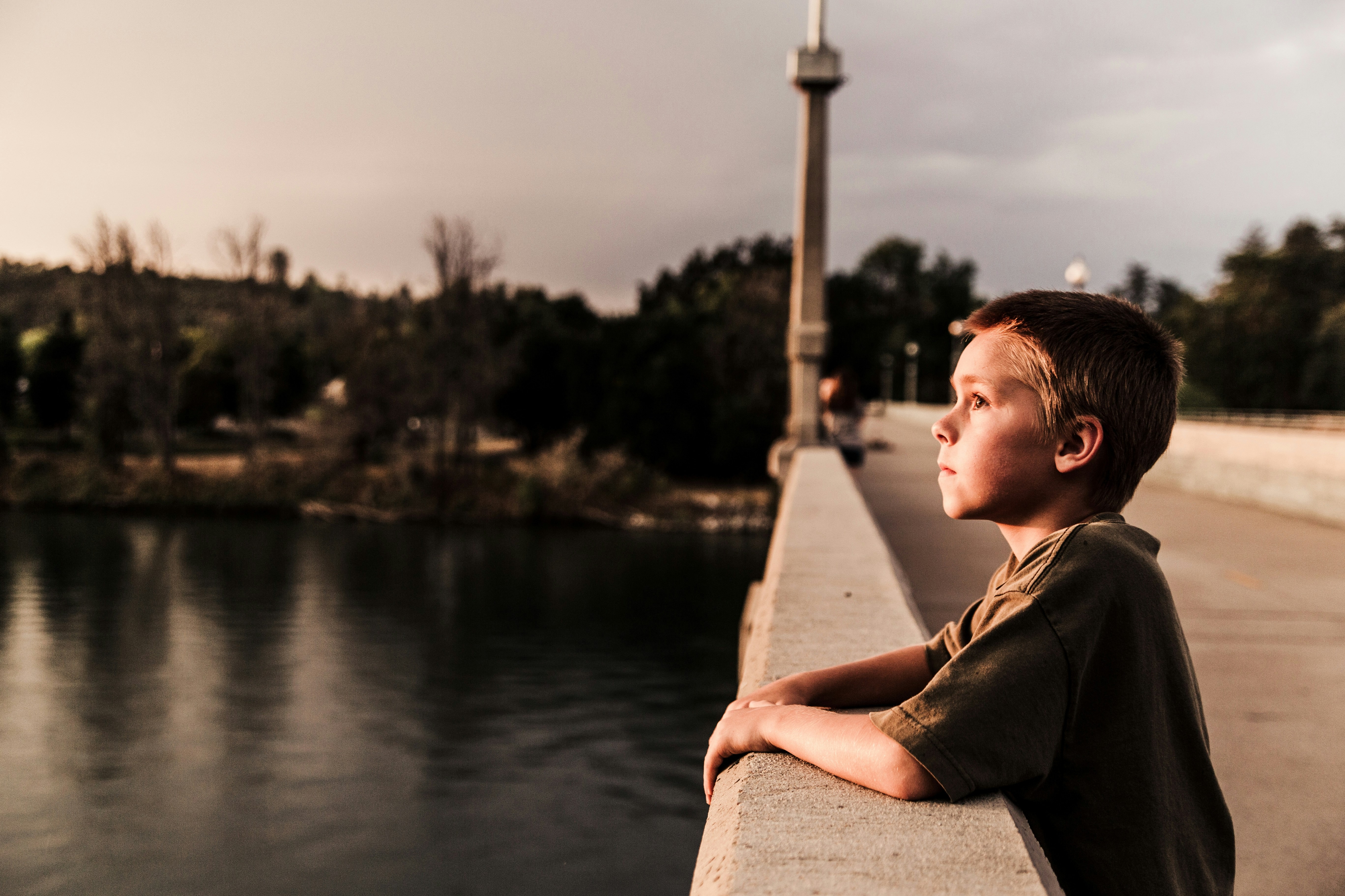 Speak with a neighborhood advisor to learn how<strong> we help you aim to reach your goal.</strong>