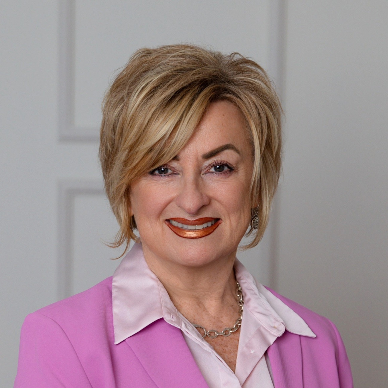 Andrea L. Bates, CFP®, CDFA®, CRPC®, RICP®, CLTC®