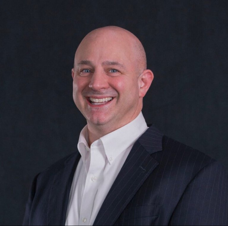 Lee R. Johnson, Jr., CFA, MBA<br/>