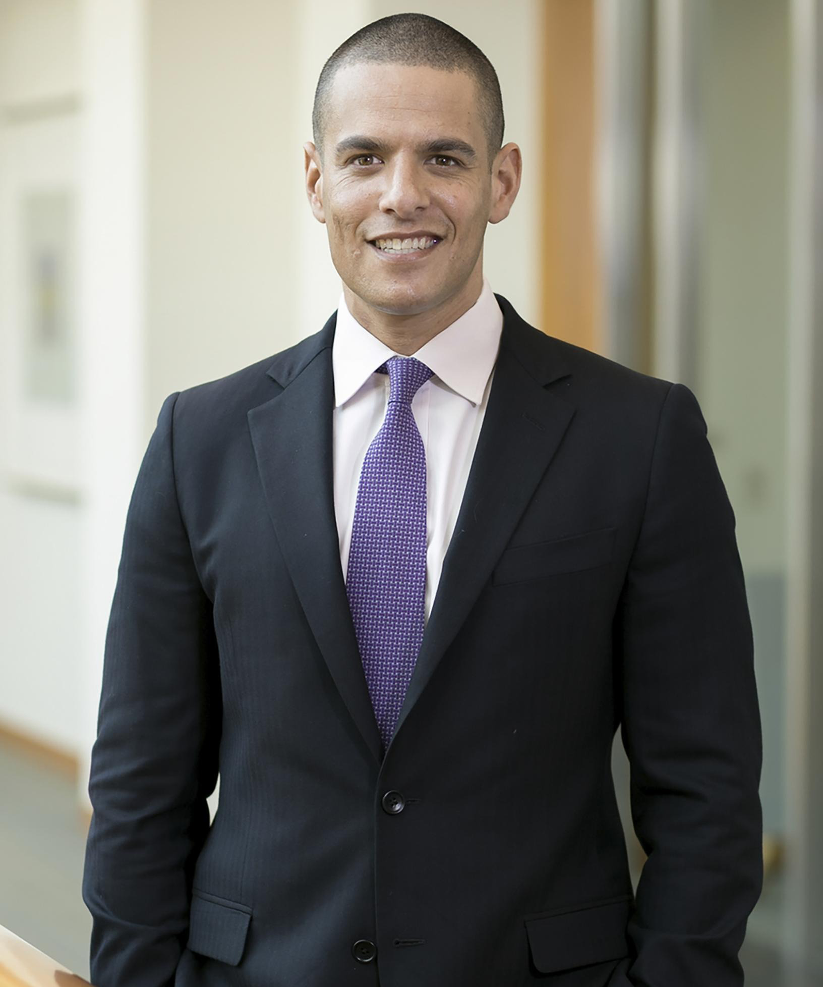 Andrew Karelis Headshot