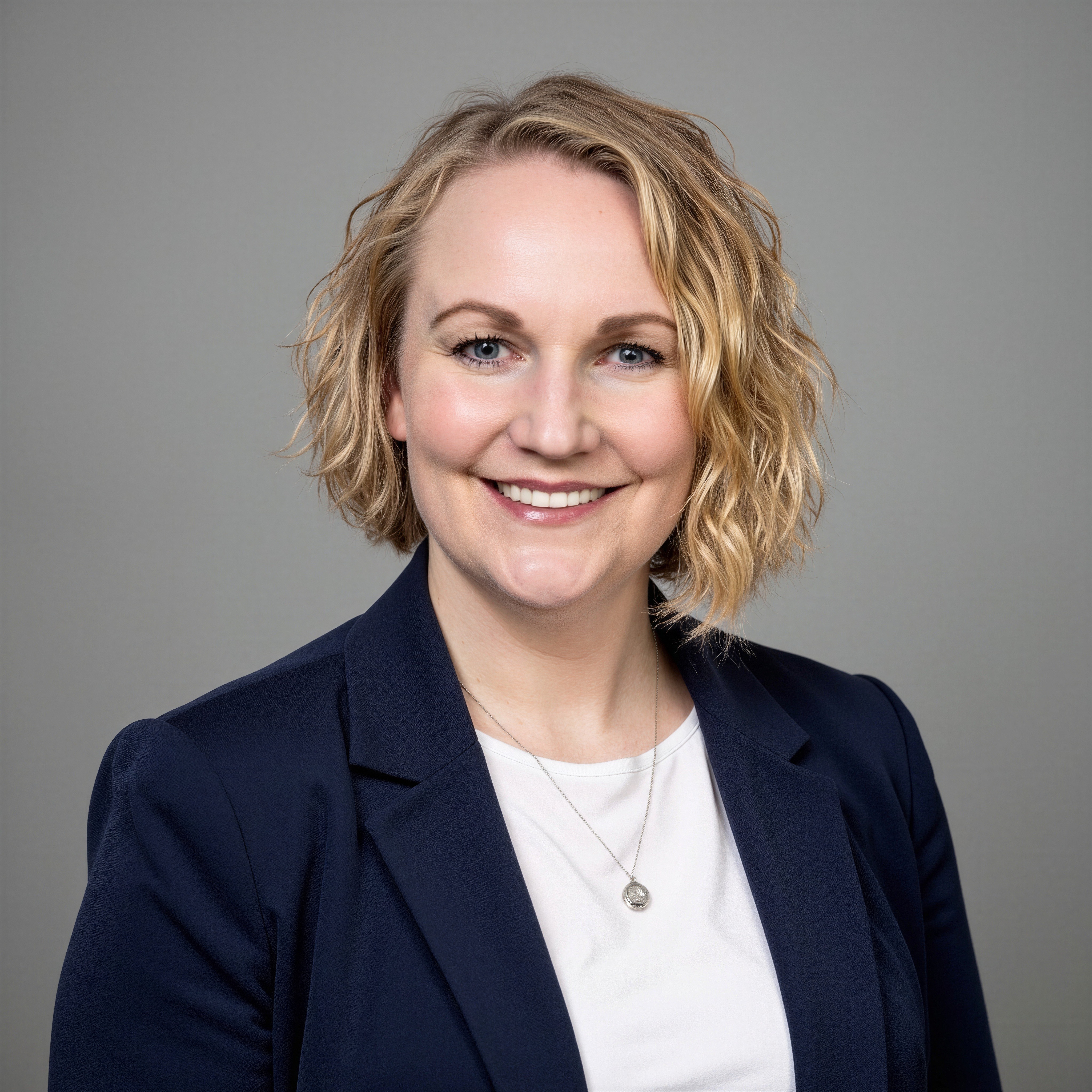 Whitney Jelinek<br/><sup>ASSOCIATE VICE PRESIDENT - WEALTH ADVISOR</sup>
