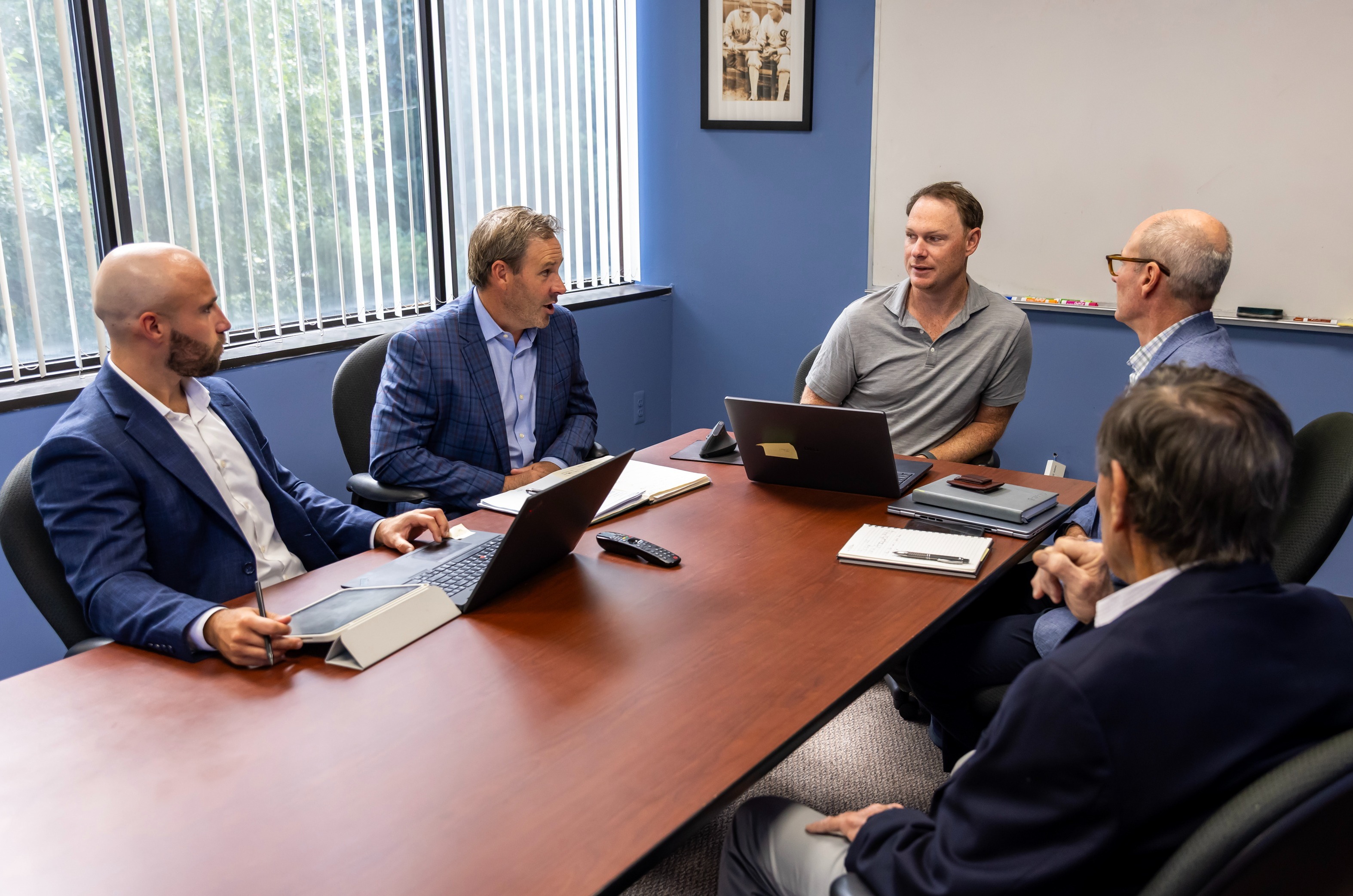 Professionals & Executives