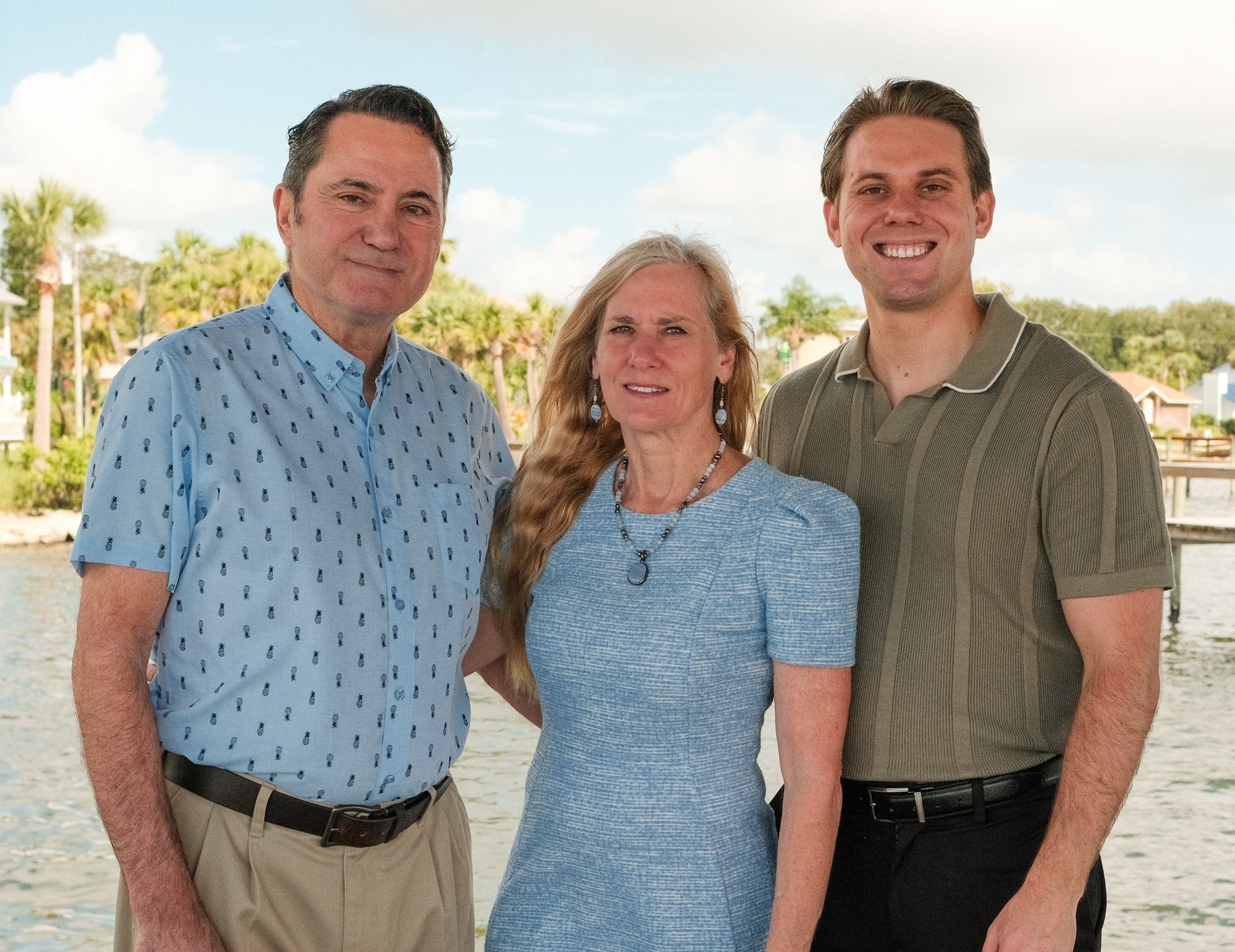 Navigate Your Financial Journey with Confidence and Clarity