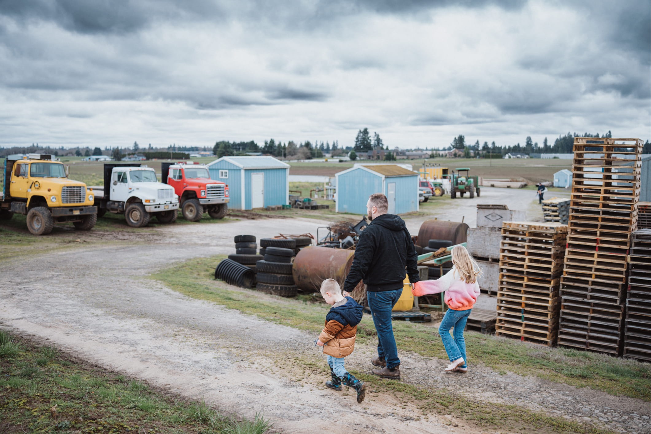 Work With us A Personalized Approach. A Long-Term Perspective.