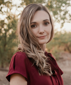 Leah Tiemann<br/>