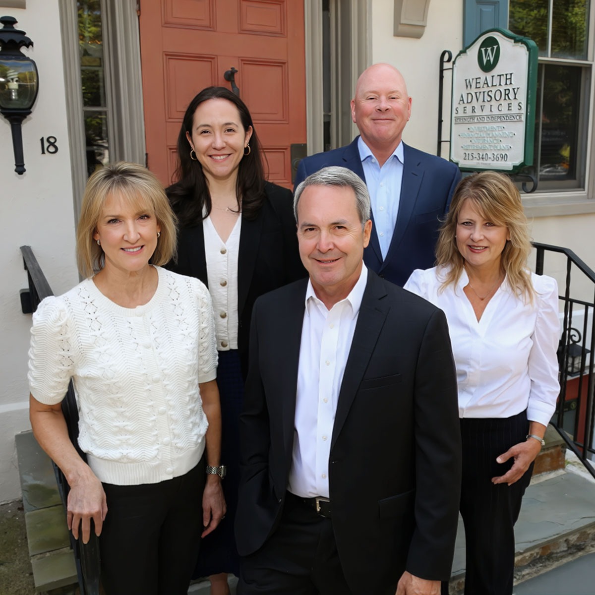 Speak with a neighborhood advisor to learn how <strong>we help you pursue your goal.</strong>