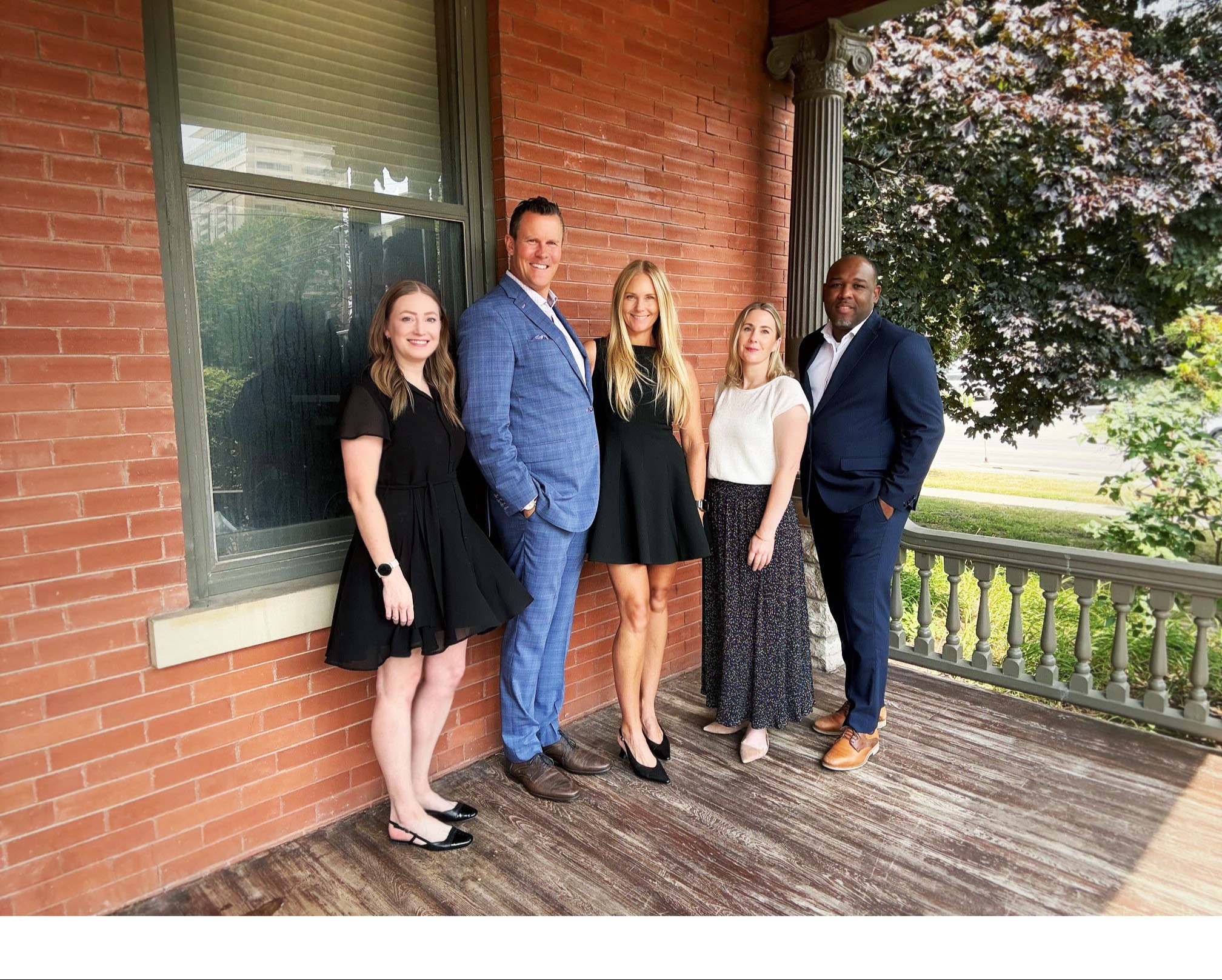 Your Holistic Wealth Experience: Achieve Your Financial Goals and Live Your Best Life