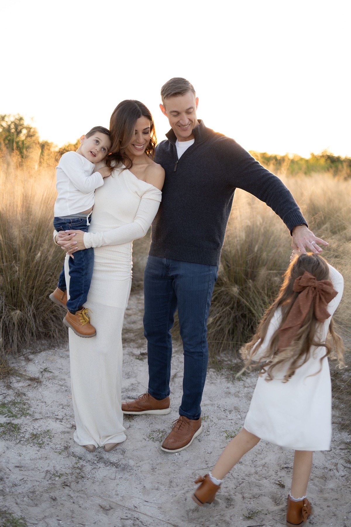 daniel-sutton-with-his-family