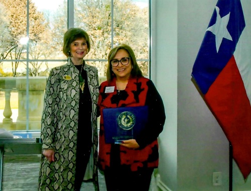 Maverick Bellann Hyten attends Awards Ceremony for the Lake Cities Chamber of Commerce!