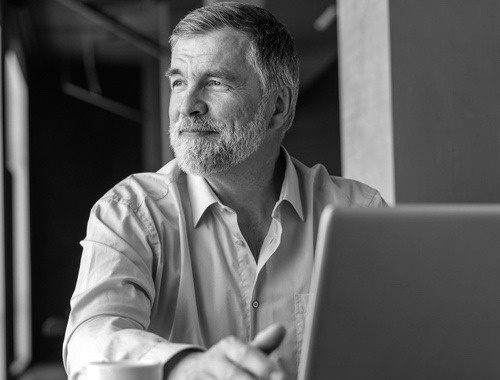 Executives: Maximize Earnings and Plan for Financial Security