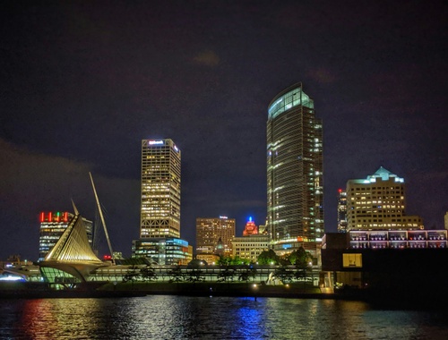 Milwaukee 