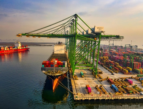 Trading places: How the U.S. Became a Nation of Importers