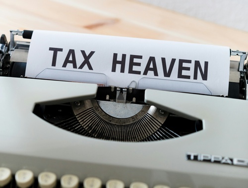 How to Pay Less in Taxes as a Business Owner <br/> 4 Smart Strategies