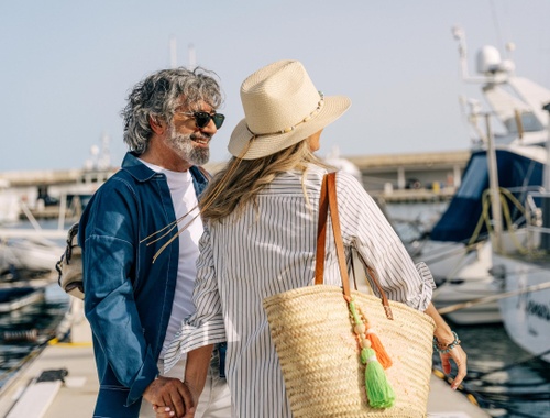 Navigate Complex Wealth With Deep Market Knowledge